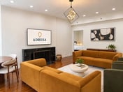 Modern suite w/fast Wi‑Fi & steps to Oak St Beach