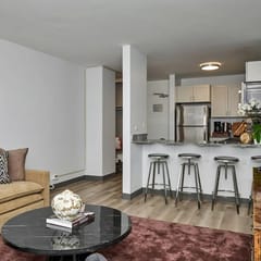 City Views Escape Modern 1BR Near | McCormick