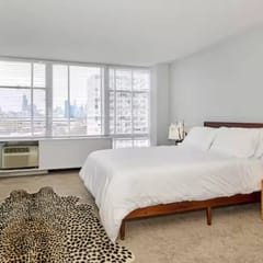 3BR Home with Free Parking | City View