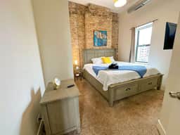 McCormick Cozy 3BR | Optional Parking