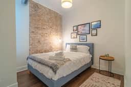 Spacious 3BR Smoke Ok | McCormick UIC Campus - Image 5