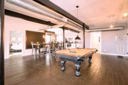 Spacious 4BR Suite Near McCormick & Soldier Field