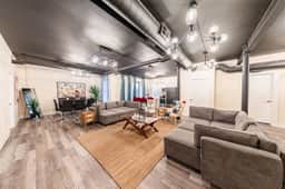 Chicago 4BR Hideaway Close to Downtown & Museums