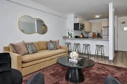 1BR Urban Retreat | Skyline Views