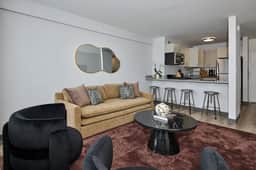 1BR Urban Retreat | Skyline Views