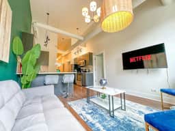 Cozy 3BR Chicago Retreat | Near McCormick Place