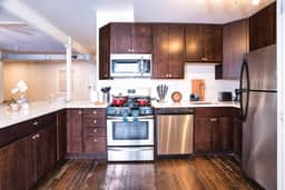 Huge 4BR Near McCormick w/ Pool Table | Sleeps 11