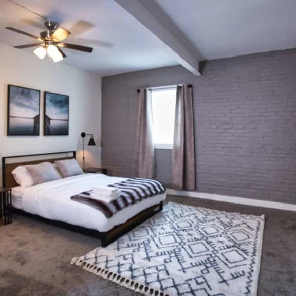 Huge 4BR Near McCormick w/ Pool Table *Sleeps 11 - Image 1
