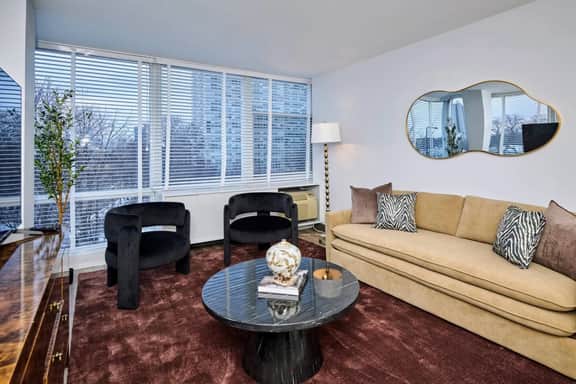 Modern 2BR w/ City View * Fast Wi-Fi + Gym - Image 5