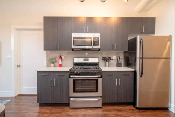 Modern 3BR Smoke Ok Near McCormick & Soldier Field