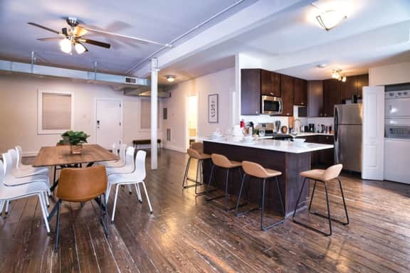 Huge 4BR Near McCormick w/ Pool Table | Sleeps 11