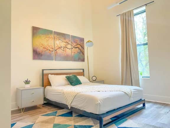 Cozy 3BR Chicago Retreat | Near McCormick Place
