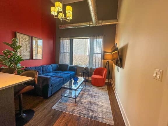 Cozy 3BR Modern Unit Smoke Ok *Near McCormick