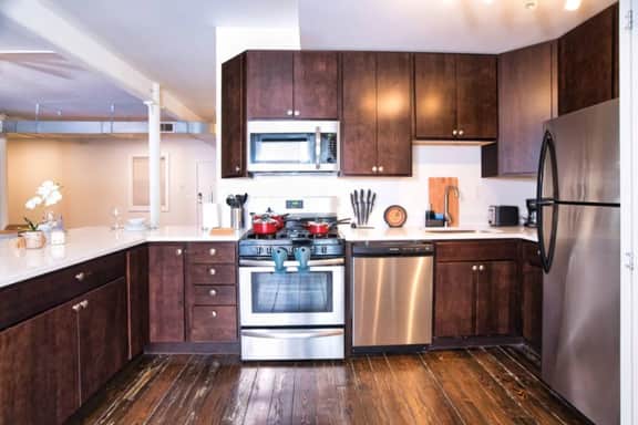 Huge 4BR Near McCormick w/ Pool Table | Sleeps 11