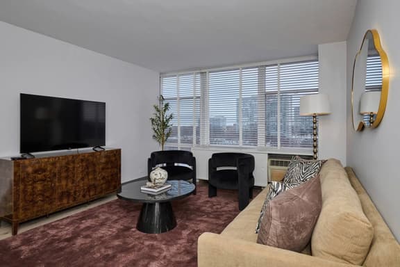 City Views Parks & Comfort 1BR | Near McCormick